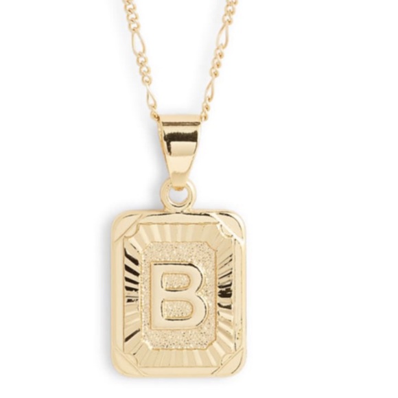 Initial Letter necklace - Picture 4 of 11